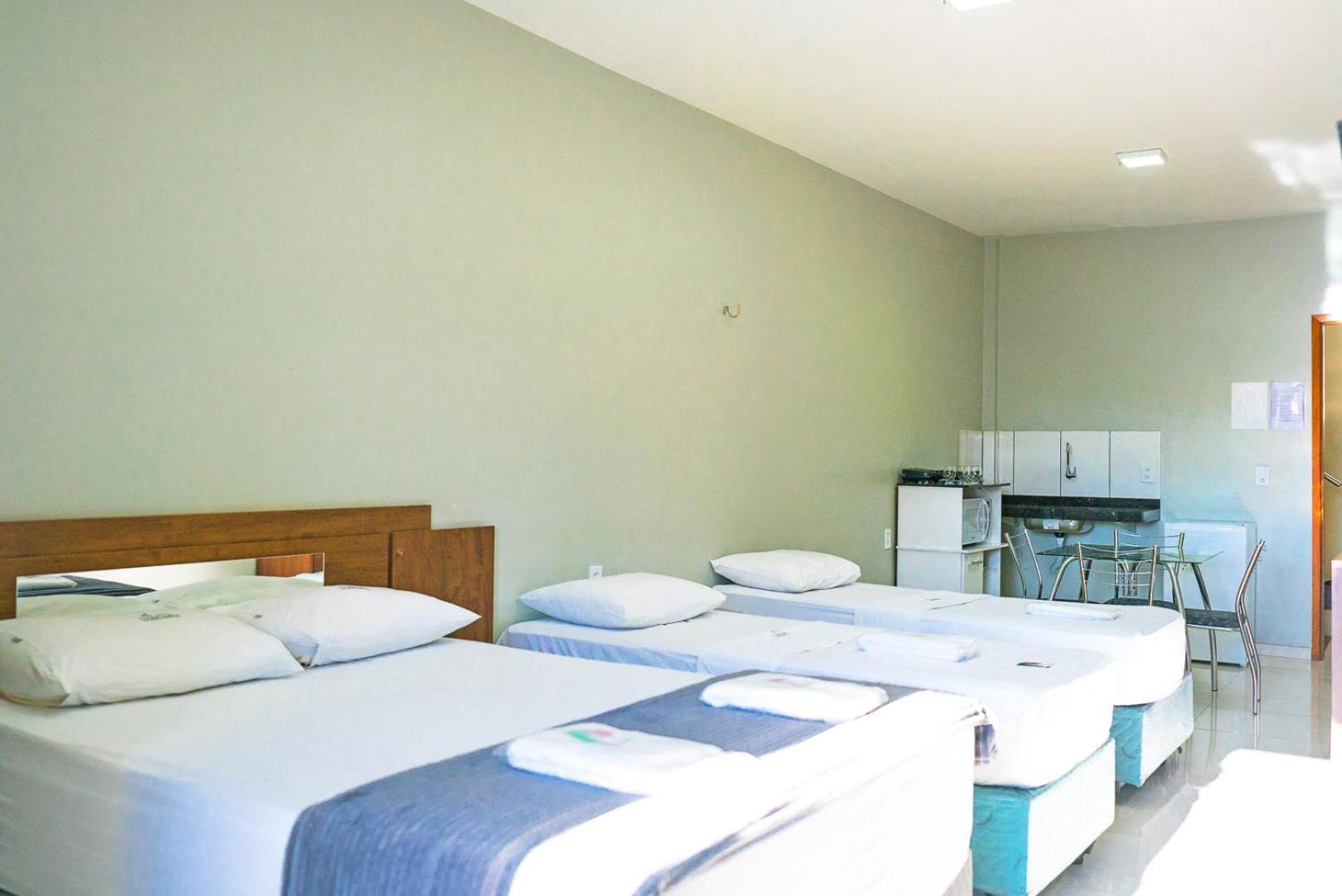 Pinheiro Flat Hotel Ibiapina Bagian luar foto