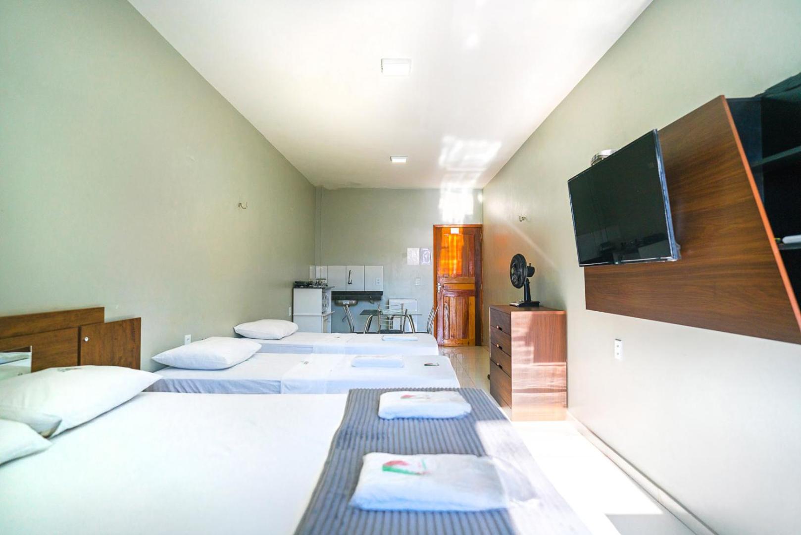 Pinheiro Flat Hotel Ibiapina Bagian luar foto